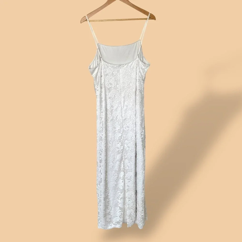 Saylor Lace Dress Ruched Bodycon Spaghetti Strap Cream Midi‎ Dress Size Medium